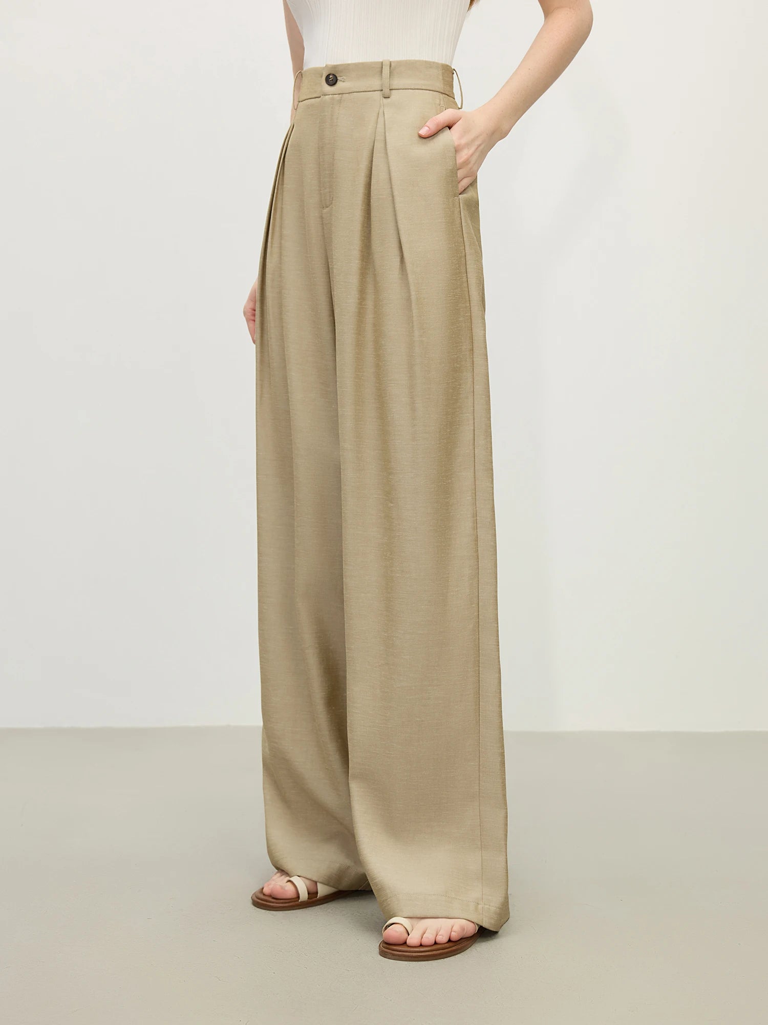 #color_khaki