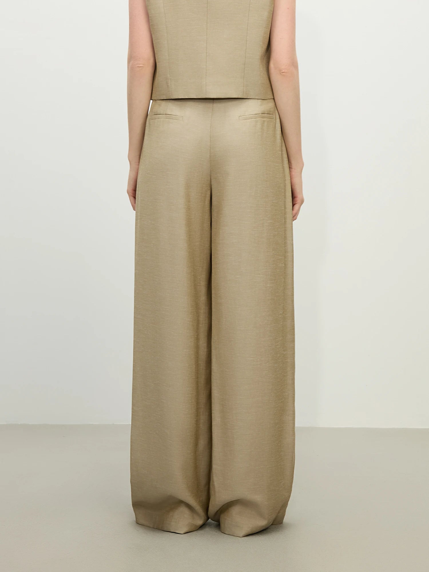 #color_khaki
